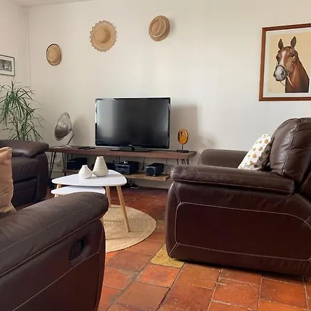 La Parencelle, Proche Boulerie Jump, Pec, Circuit 度假居 *