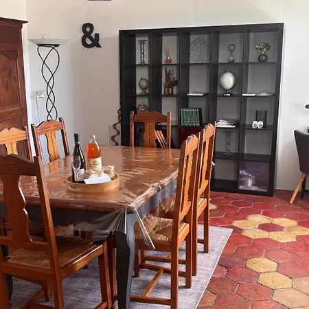 La Parencelle, Proche Boulerie Jump, Pec, Circuit 度假居 *