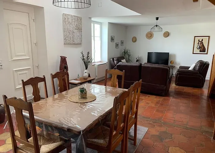 La Parencelle, Proche Boulerie Jump, Pec, Circuit 度假居